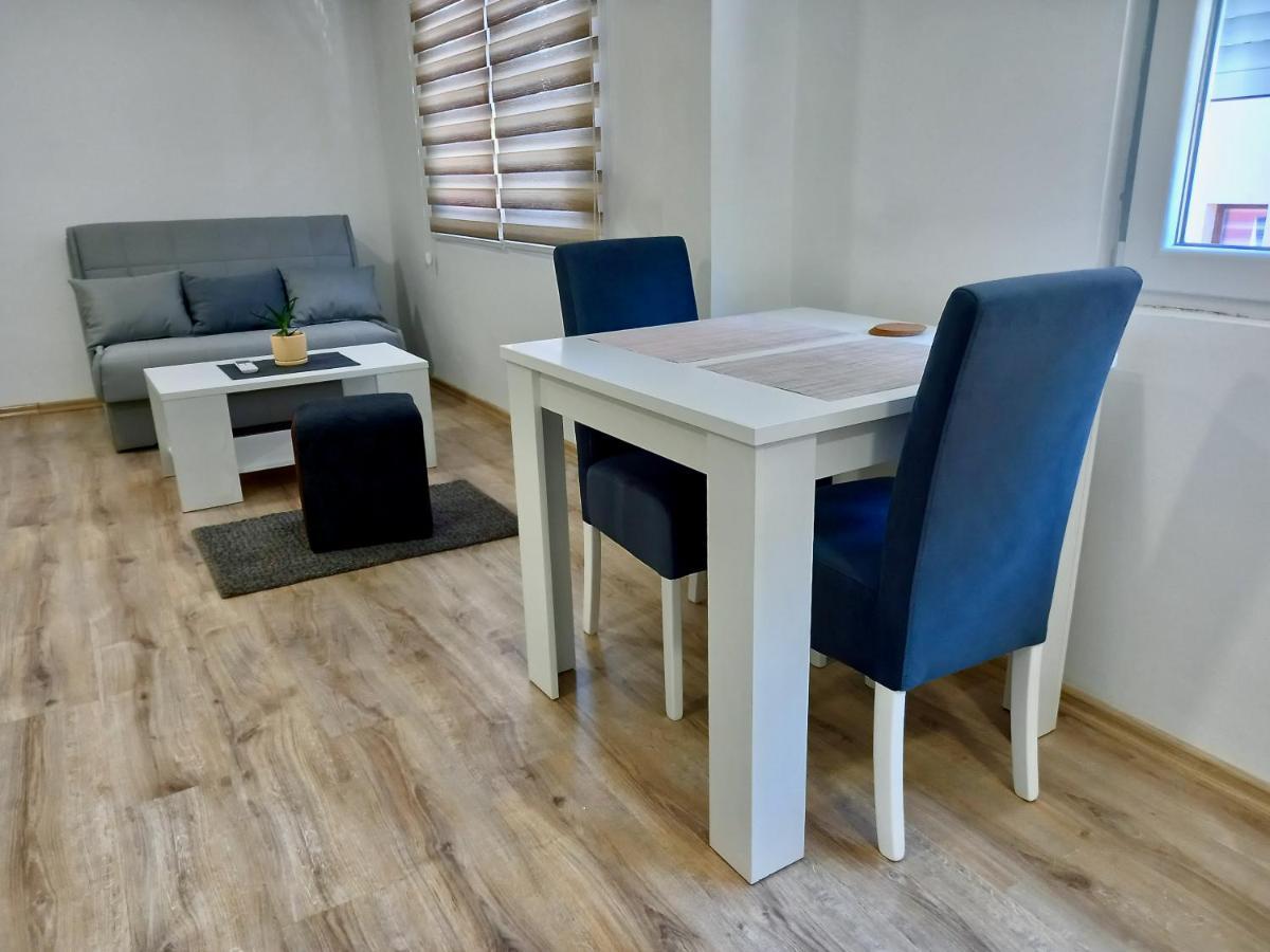 Apartmani Loric Вишеград Екстер'єр фото